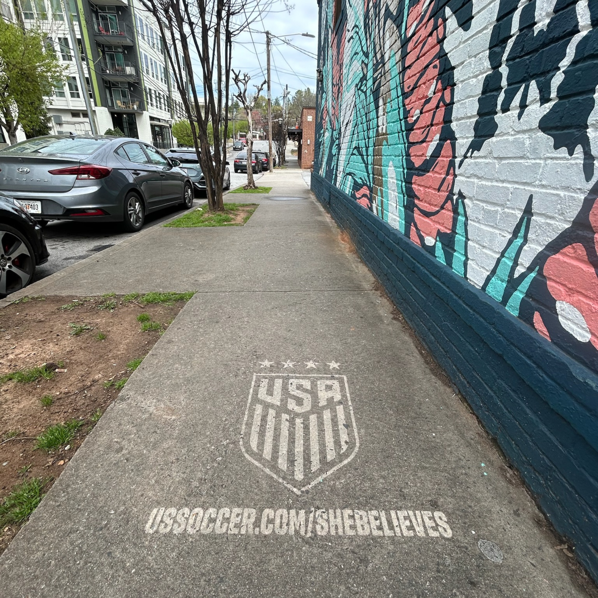 U.S. Soccer / USWNT Use Clean Graffiti for SheBelieves Cup